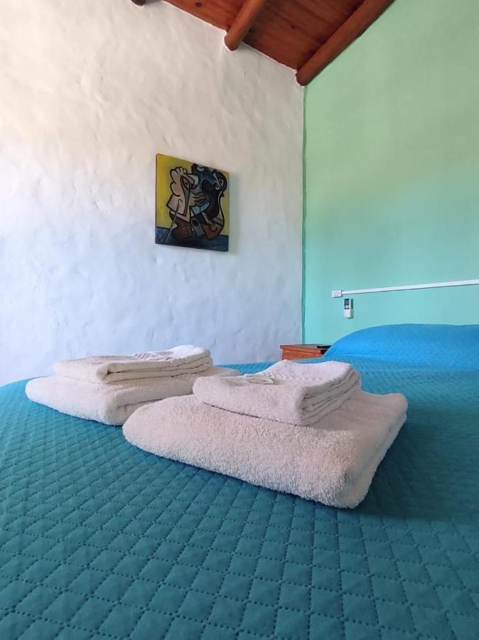 Posada Costa Del Sol Colón Kültér fotó