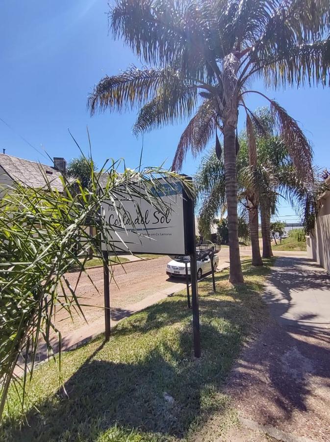 Posada Costa Del Sol Colón Kültér fotó