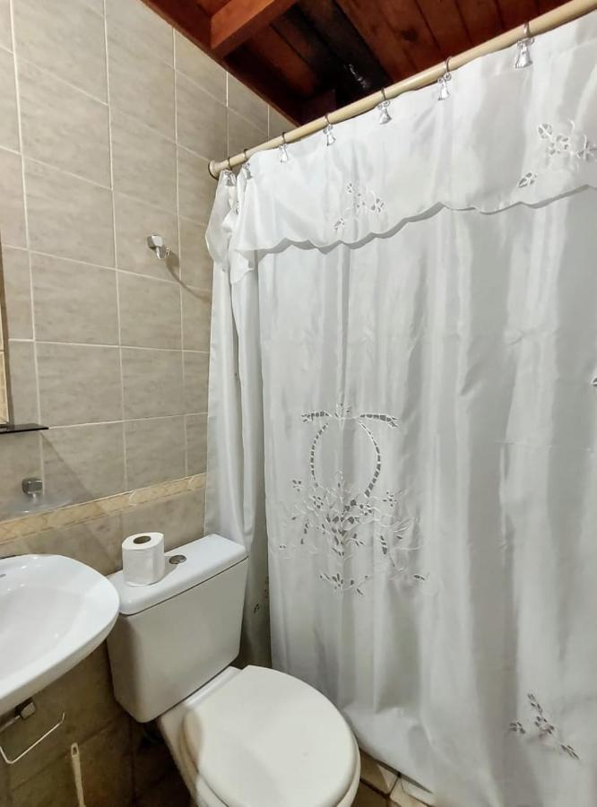 Posada Costa Del Sol Colón Kültér fotó