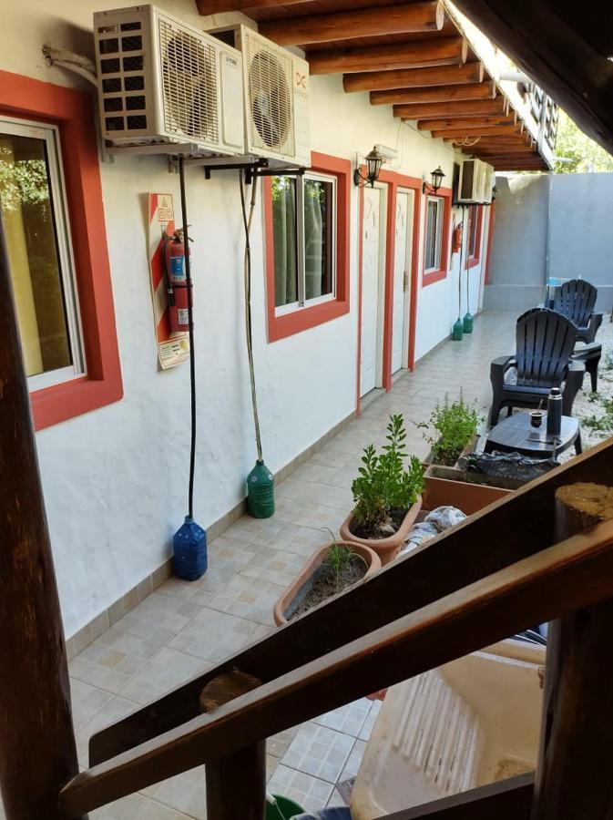 Posada Costa Del Sol Colón Kültér fotó