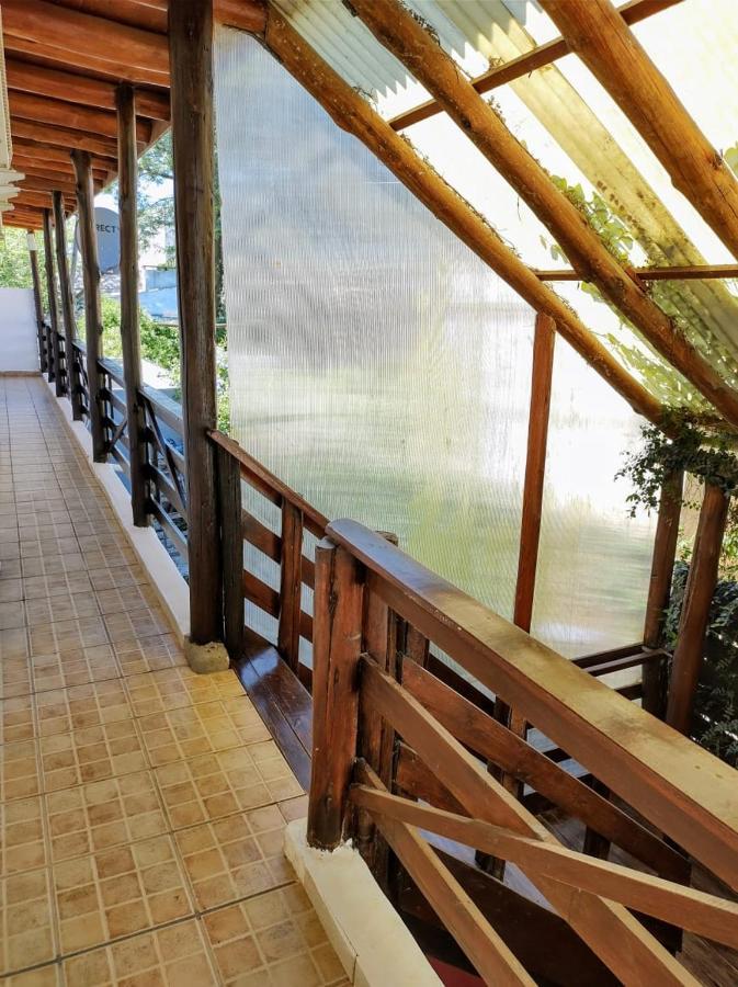 Posada Costa Del Sol Colón Kültér fotó